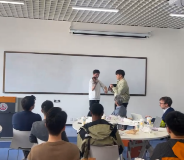 成人app